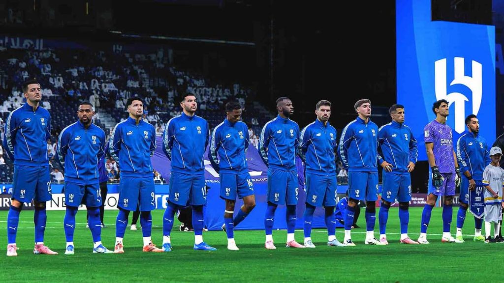 Lewandowski Mau Pergi dari Barcelona?