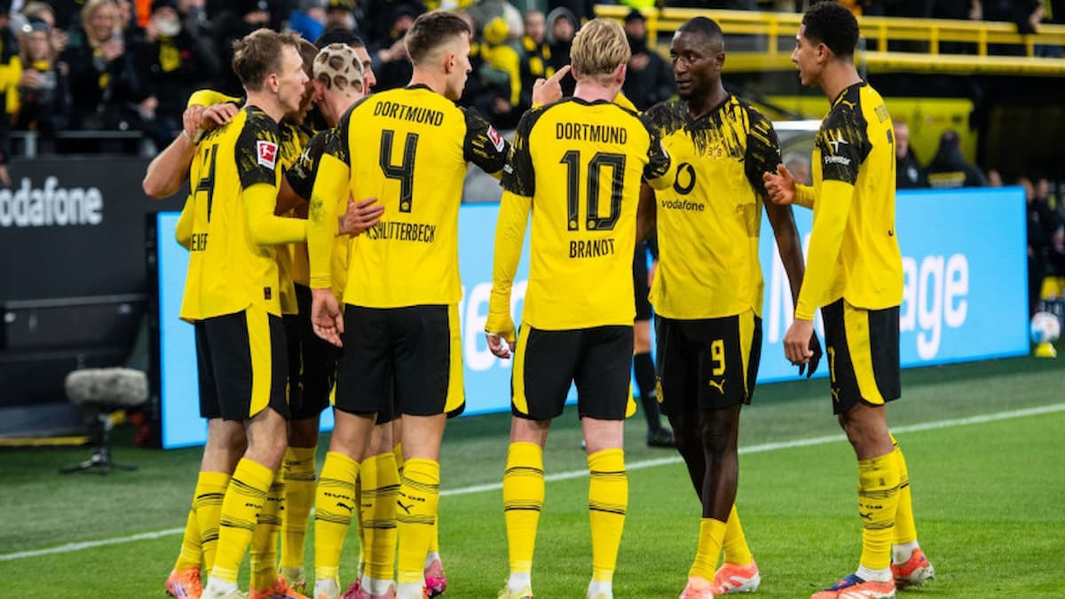 Prediksi Dortmund vs Villarreal 26 November 2025: Statistik, Line Up, dan Skor Akhir