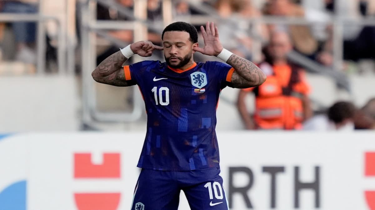 Depay Selamatkan Oranje: Belanda Hampir Amankan Tiket Piala Dunia Usai Imbang 1-1 di Polandia