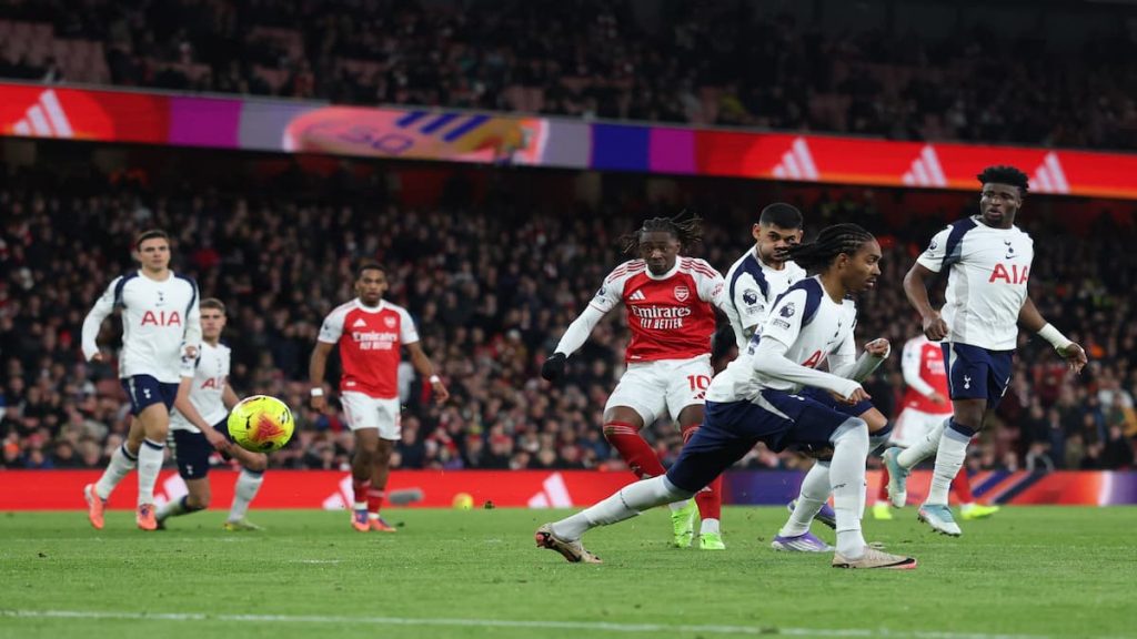 Hat-trick Hero: Eberechi Eze Menangkan Derby untuk Arsenal