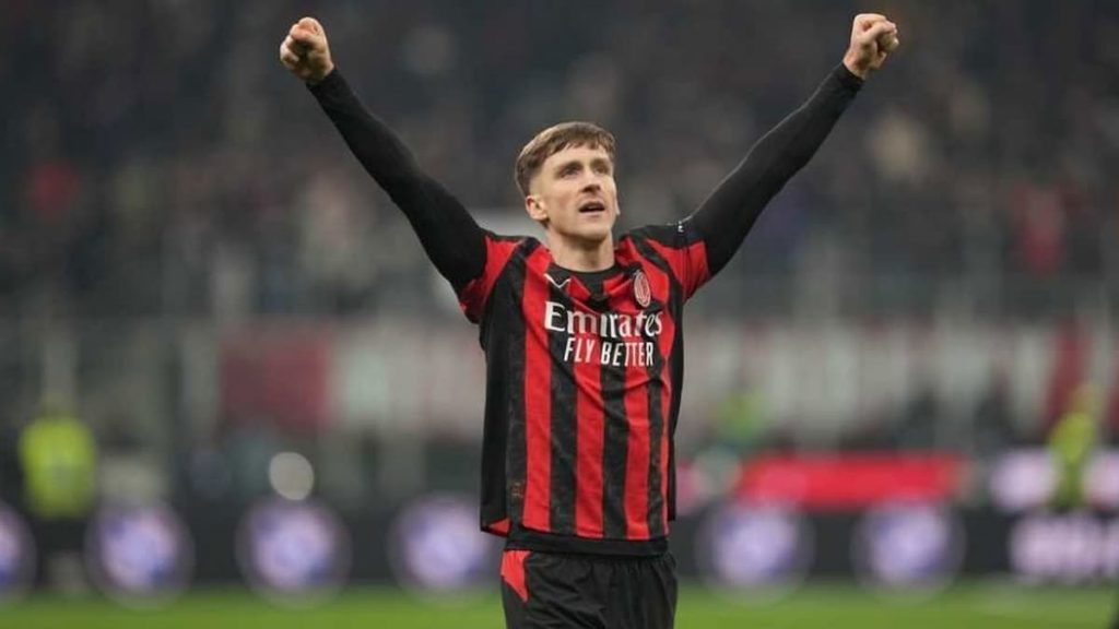 Alexis Saelemaekers Resmi Perpanjang Kontrak