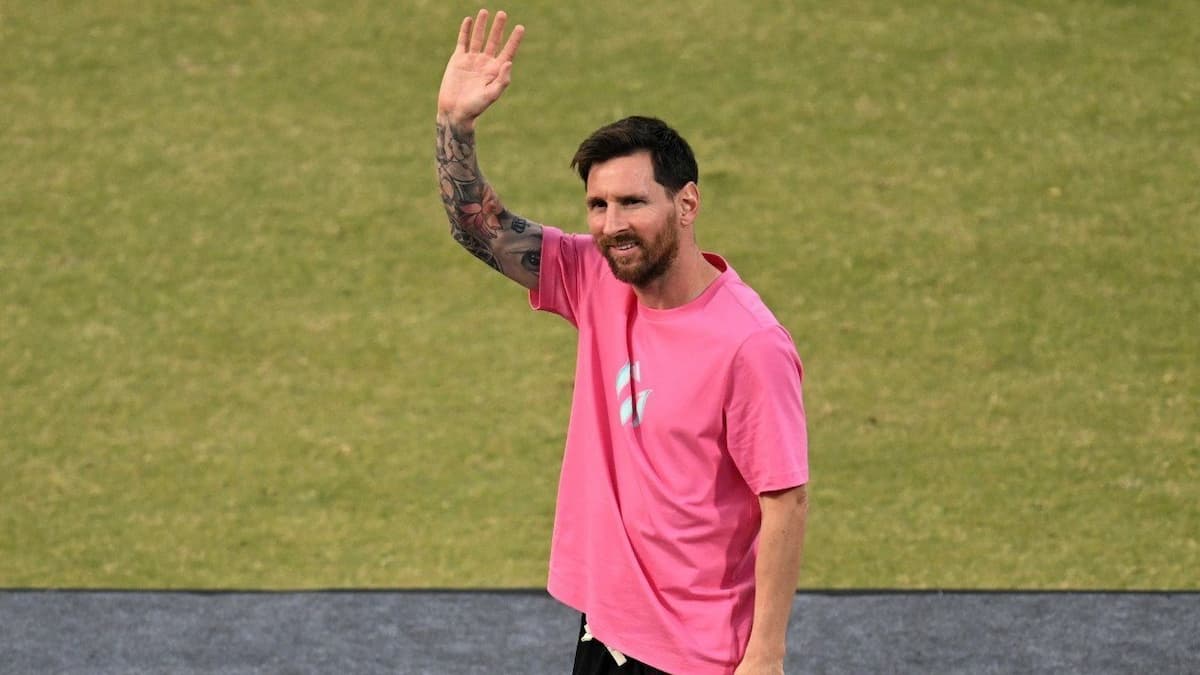 Lionel Messi Dapat Hadiah Jam Richard Mille Langka Senilai Rp 18,4 Miliar Usai Tur GOAT India