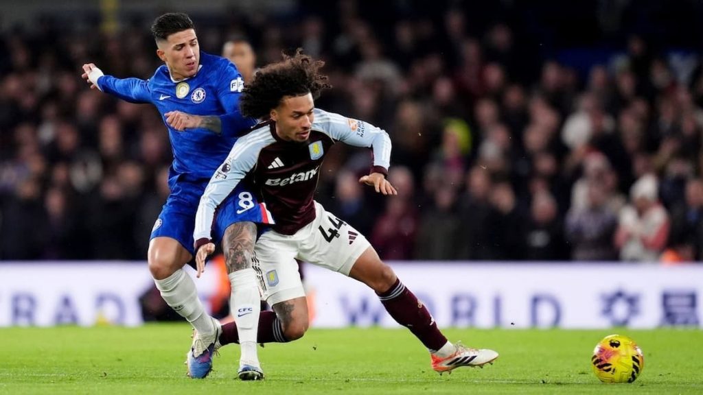 Termahal Tak Selalu Terbaik: Evaluasi Pasangan Gelandang Chelsea Musim Ini