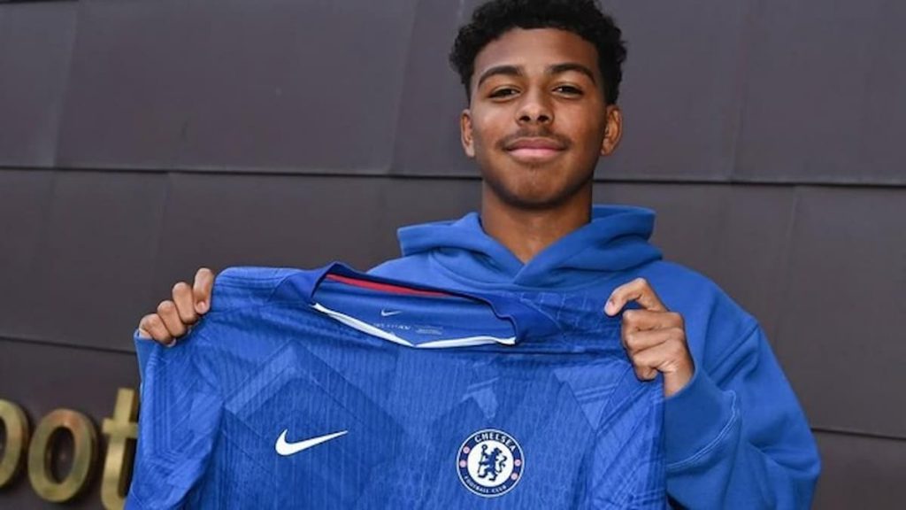 Putra Thiago Silva, Isago Silva, Resmi Teken Kontrak Profesional di Chelsea