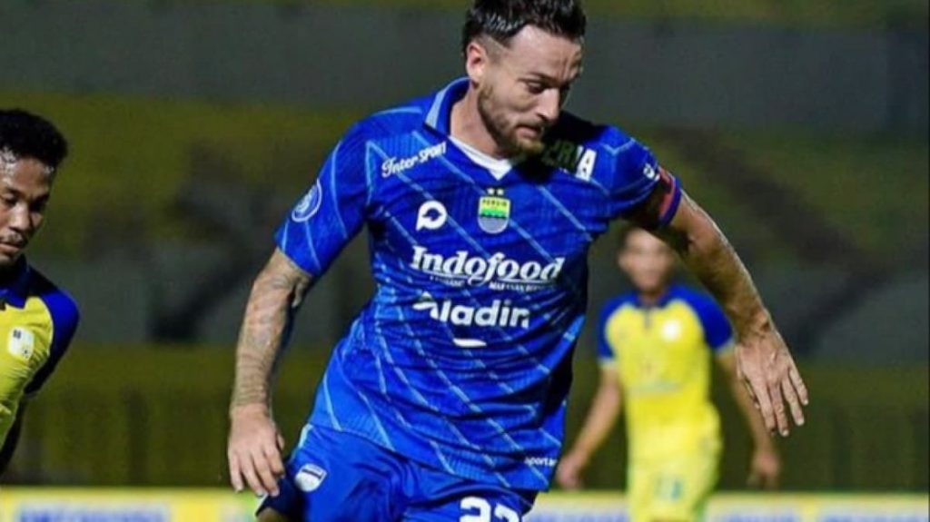 Marc Klok Janji Bawa Persib Bangkit dan Pangkas Poin Borneo FC