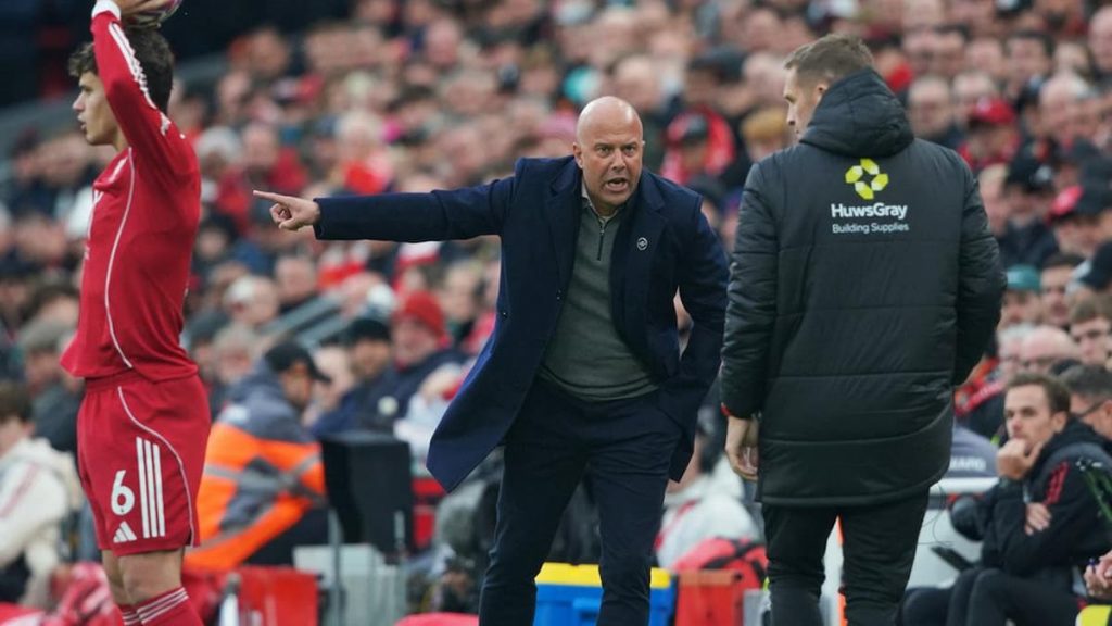 Mohamed Salah Meledak! Akui Hubungan dengan Arne Slot Retak dan Isyaratkan Hengkang dari Liverpool