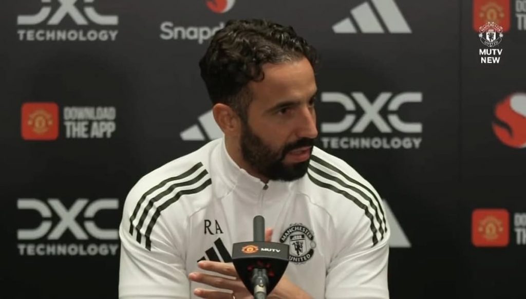 Legenda MU Muak! Mainoo Disia-siakan, Mending Cabut Saja dari Old Trafford