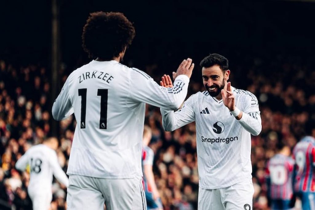 Direktur AS Roma Terbang ke Inggris, Transfer Joshua Zirkzee Makin Dekat?